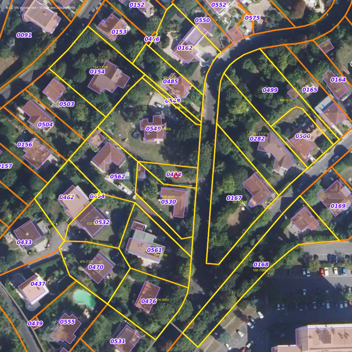 Ortofoto IGN cu parcelele cadastrale din jurul vilei de la 10 allée des Cottages